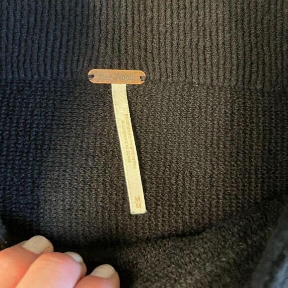 Free People Ottoman Slouchy Tunic Sweater - Black - Picture 6 of 9